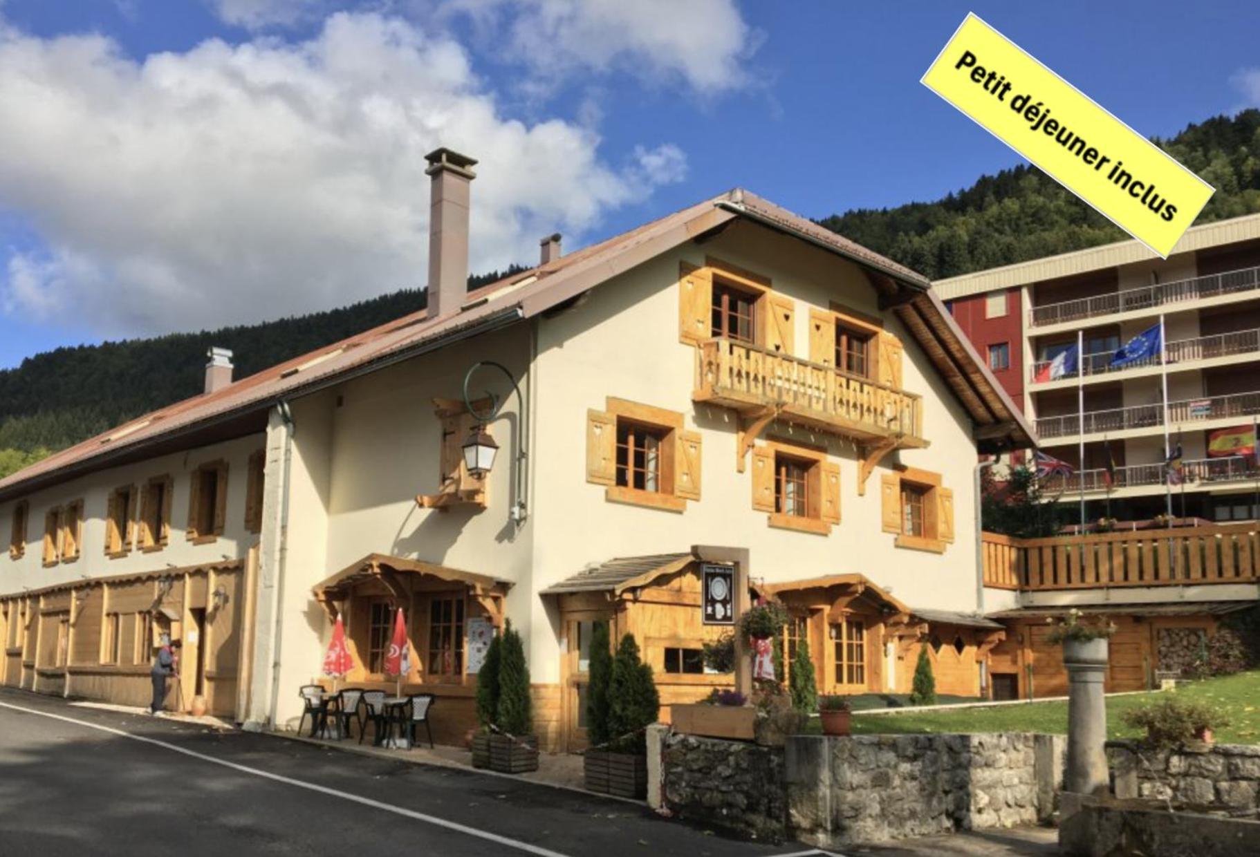 Relais Mont Jura Adults Only Bed & Breakfast Lelex Exterior photo